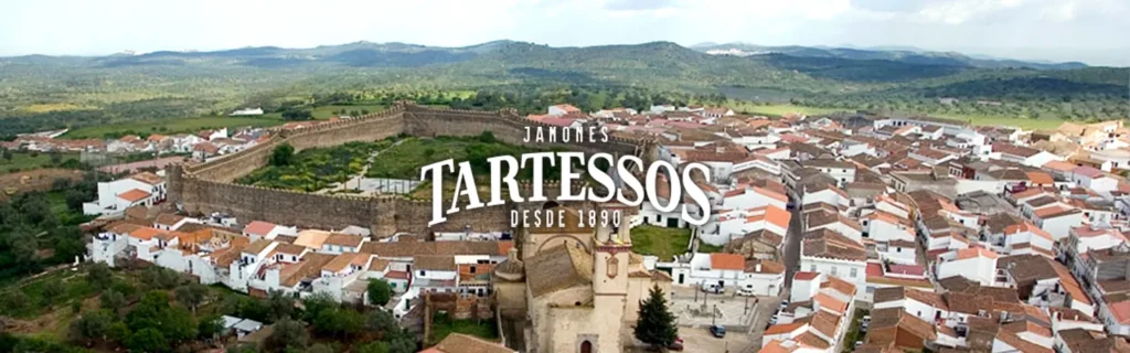 Fábrica de Jamones y embutidos Tartessos en Cumbres Mayores Huelva